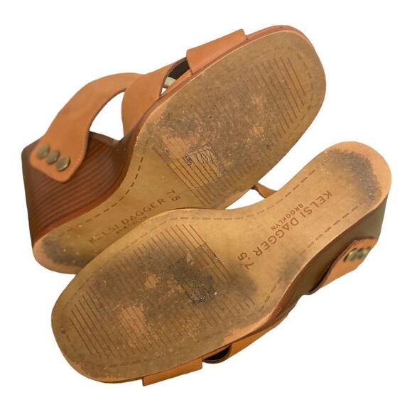 #300 KELSI DAGGER BROOKYLN lwather wedge heels - Picture 6 of 6